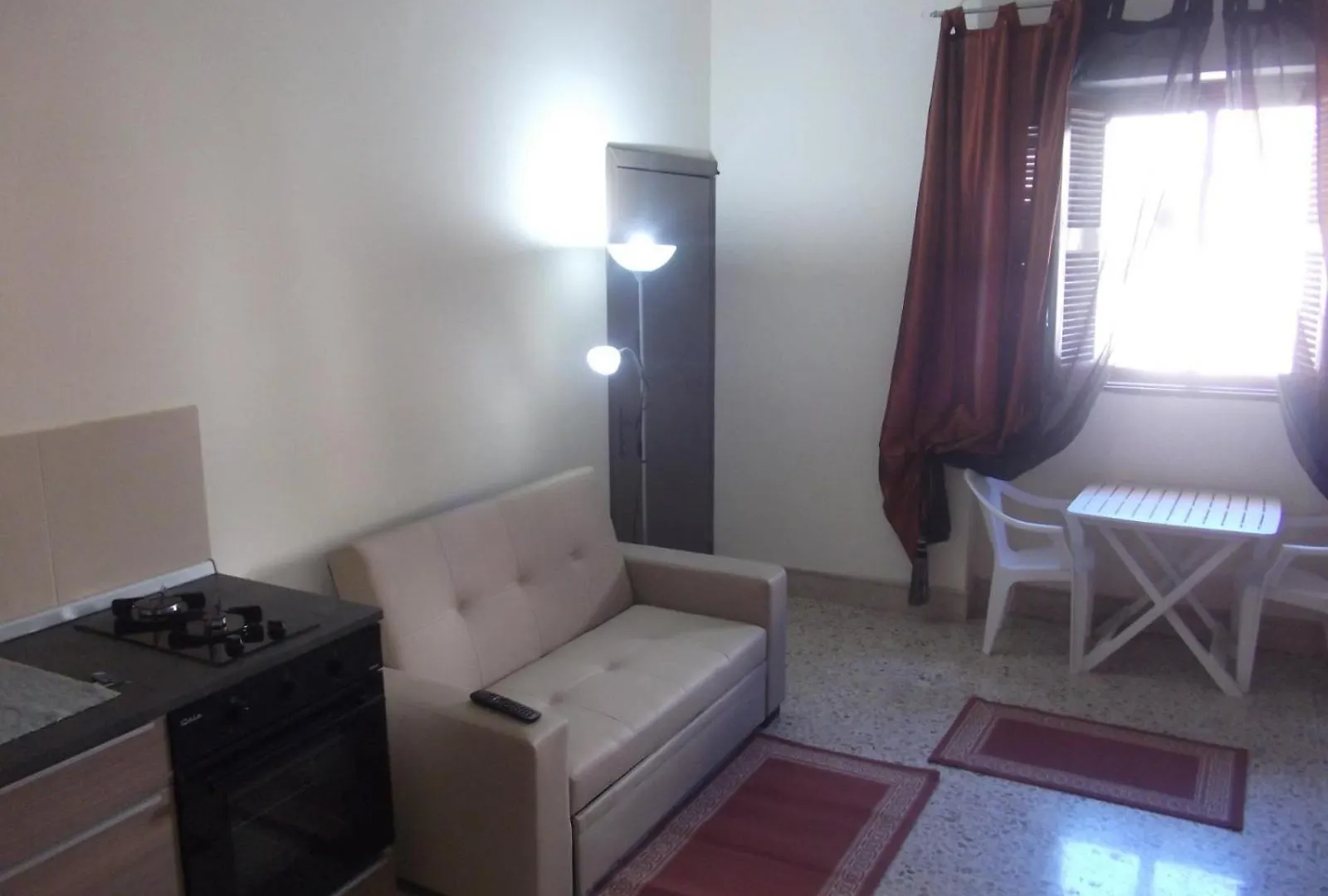 Sunny Rooms Attard 0*,  Malta